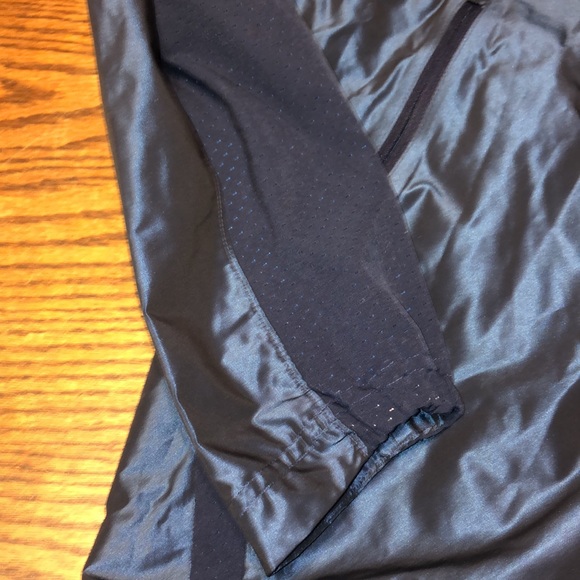 NWT Nike reflective jacket - Picture 4 of 9